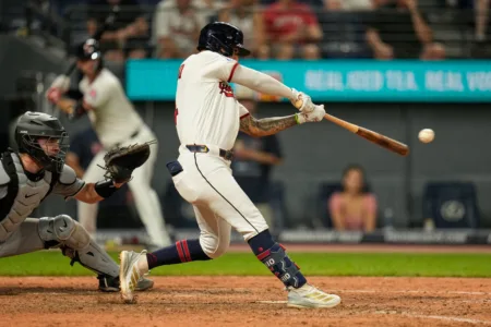 Brayan Rocchio Hits 2-Run Homer In 9th To Lift Guardians Over White Sox 6-5 In AL Central Showdown
